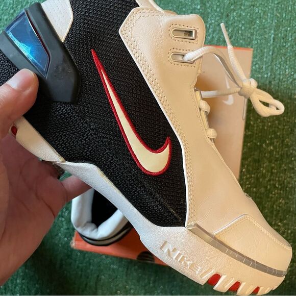 2003 Nike Air Zoom Generation Debut LeBron James 9.5 Vintage *See Desciption - Picture 10 of 16